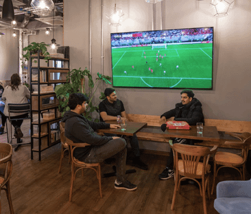 Silver En Suite - Photo 6