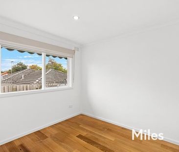 2/43 Thames Street, Box Hill - Photo 3