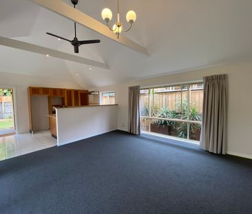 Spacious Townhouse with Outdoor Oasis in Byron Bay - Photo 2