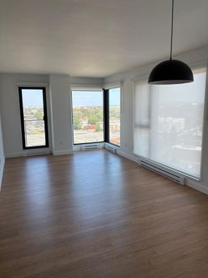 880 Avenue Carson apartment — Dorval, QC (3-Bedroom) - 3 Bedroom - Photo 1