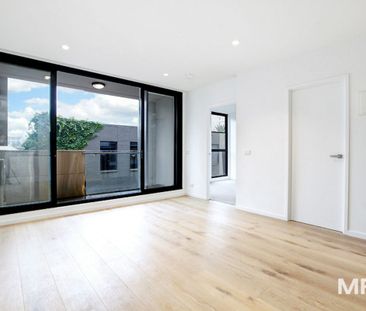 206/28 Mount Street, Prahran - Photo 3