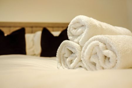 2 Bedroom Home – Medium Let - Photo 5
