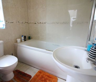 Llanbleddian Gardens, Cathays - Photo 3