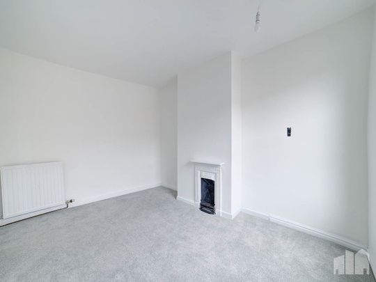 Woodlea Place, Beeston, - Photo 1