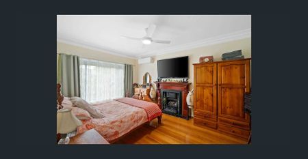 4-Bedroom Home in Prime Werribee Location - Photo 5