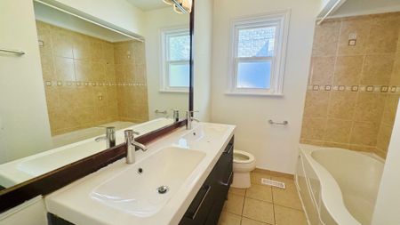 For Lease - 435 Cummer Avenue Unit# (1 Lvl), Toronto, Ontario - Photo 5