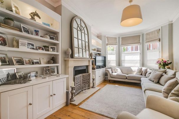 4 bedroom house to rent - Photo 1