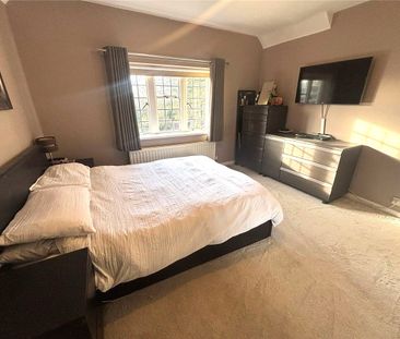 Available mid-January, we offer to you 1 White Quarry Cottage, a de... - Photo 2