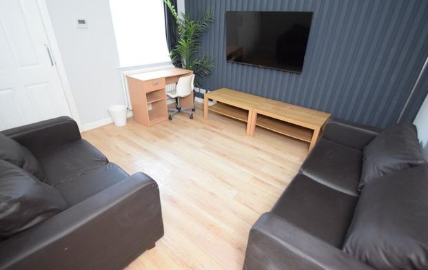 5 bedroom house share to rent - Photo 1