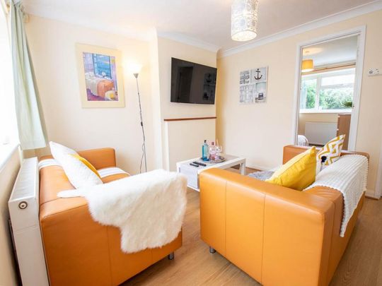 5 bedroom house to rent - Photo 1