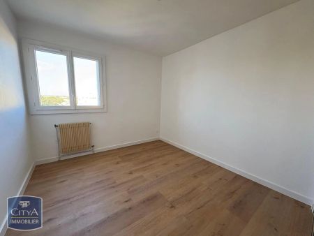 Appartement à louer 4 pièces 88.25m² - Photo 2