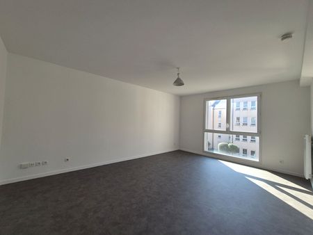 Location Appartement 2 pièces 51m² - Photo 3