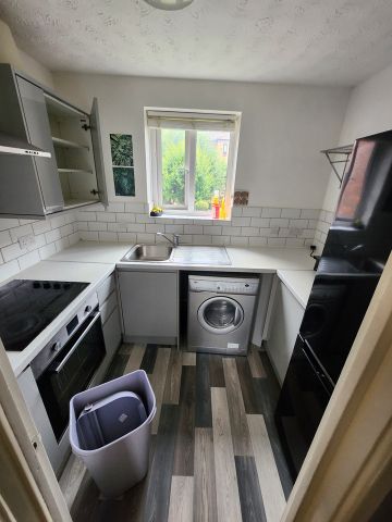 2 Bed Flat, Berlington Court, BS1 - Photo 5