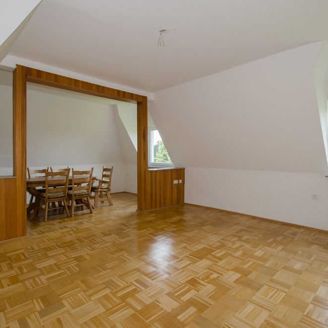 Zentrumsnah, ruhig, besonders: Zwei-Zimmer-Wohnung in Hattinger Stadtvilla - Photo 1