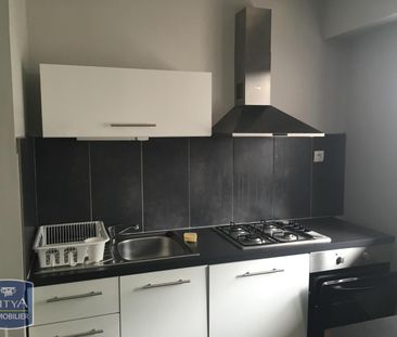 Location Appartement 2 pièces 45m² ST ETIENNE 42000 - Photo 3