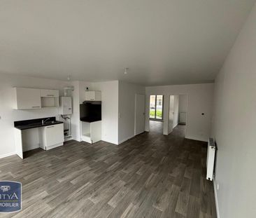 Location Appartement 4 pièces 77m² CREIL 60100 - Photo 2