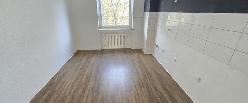 Moderne Wohnung, 3.OG ohne Aufzug, Ruhige Lage in Düsseldorf-Garath - Photo 1