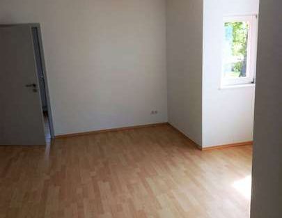 ***hübsche 2 Raum Wohnung in grüner Lage*** - Photo 1