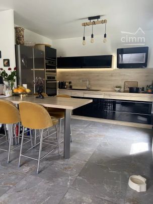 Location | 4 pièces | 76.2m² - Photo 1