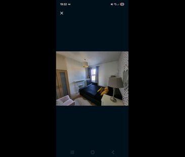 Room in a Shared House, Empress Avenue, IG1 - Photo 3
