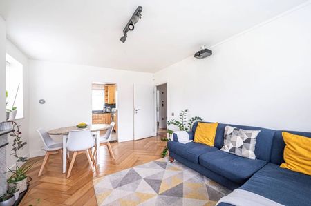 2 Bed Flat, Crathorne House, N2 - Photo 2