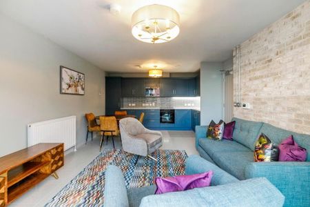 Apt 51 The Residence, 336 Ormeau Road, Belfast, BT7 2GE - Photo 5