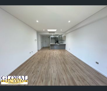 52 Dunmore St, Wentworthville, NSW 2145 - Photo 1