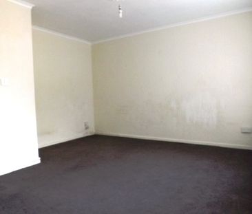 Addy Close, Upperthorpe, S6 - Photo 2