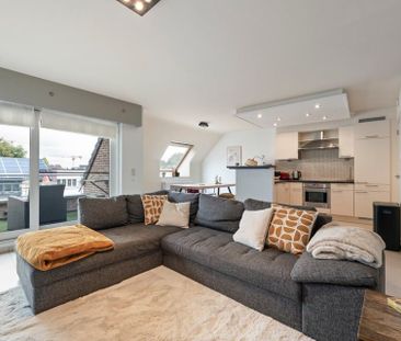 GEMEUBELD APPARTEMENT MET 2 SLAAPKAMERS TE HUUR IN HET HARTJE VAN S... - Photo 4