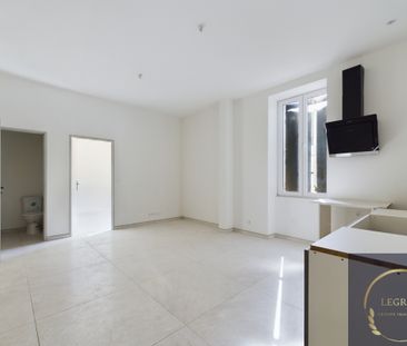 Appartement de type 2 en rez de chaussé - Photo 2