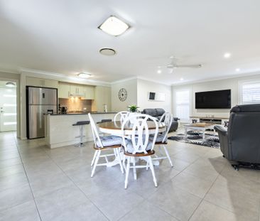 Contemporary Three-Bedroom Home Opposite Orana Mall - Photo 2