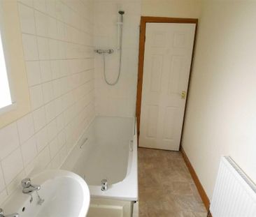 1 bedroom semi-detached house to rent - Photo 3