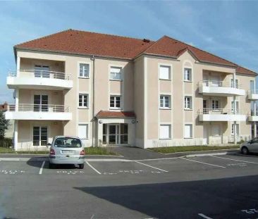 Location appartement 3 pièces - 70m² à Paron (89100) - Photo 1