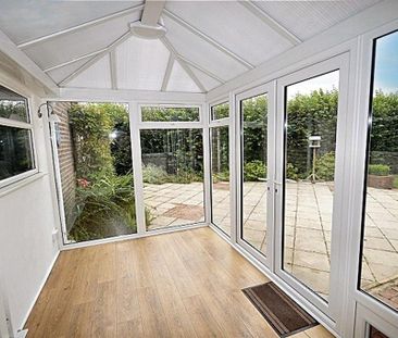 4 bedroom detached house to rent - Photo 1