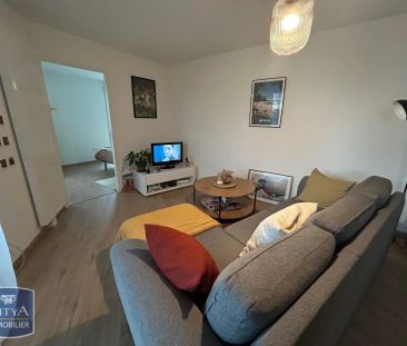Appartement à louer 3 pièces 72.8m² - Photo 2