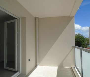 Location Appartement 2 pièces 40m² VILLENAVE D ORNON 33140 - Photo 2