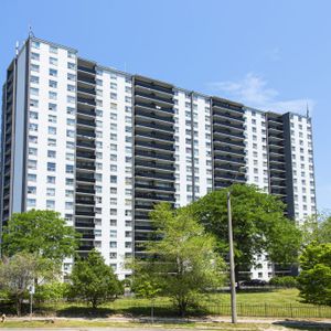 Don Valley Towers - Photo 2