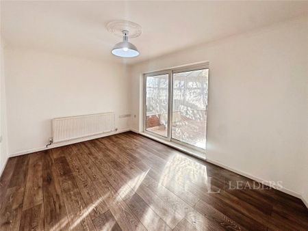 3 bedroom terraced house to rent - Photo 2