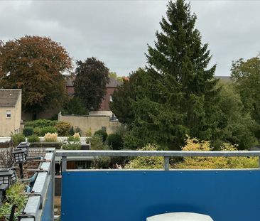 Renovierte 2 ZKDB Dachgeschosswohnung mit Balkon - Foto 1
