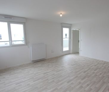 Location Appartement 3 pièces 65m² CARQUEFOU 44470 - Photo 2