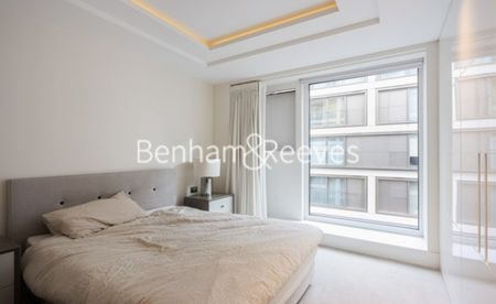 2 Bedroom flat to rent in Radnor Terrace, Kensington, W14 - Photo 2