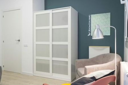 Avinguda de la Riera de Cassoles, Barcelona, Catalonia 08012 - Photo 3