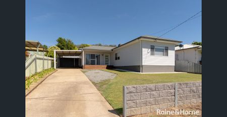 MODERNISED KOORINGAL - Photo 3