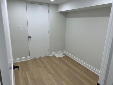 For Lease - 888 Rexton Drive Unit# Bsmt, Oshawa, Ontario - Photo 2