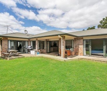 Four bedroom home in Pukekohe! - Photo 2