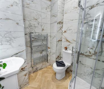 Studio to rent - Photo 6