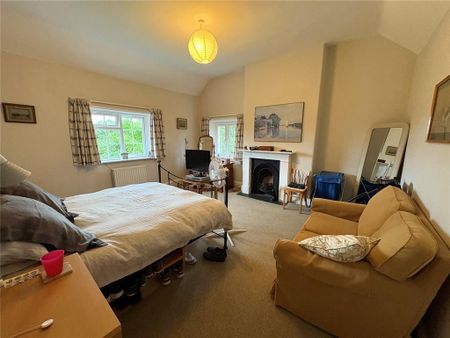 4 bedroom detached house to rent - Photo 4