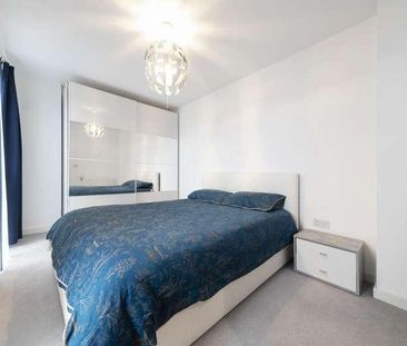 Hallington Court, Edgware, HA8 - Photo 3