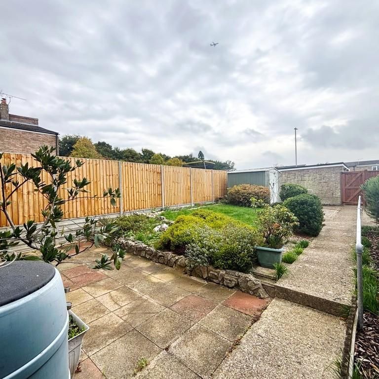 2 bedroom semi-detached house to rent - Photo 1