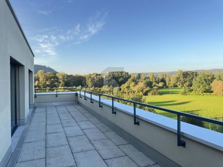 DIREKTER LIFTZUGANG MIT GROSSEN TERRASSEN - Photo 2